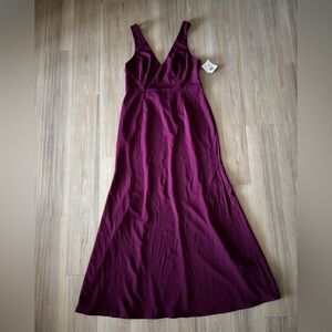 DB Studio Davids Bridal Dress Burgundy Gown Sleeveless 14 Special Occasion NWT